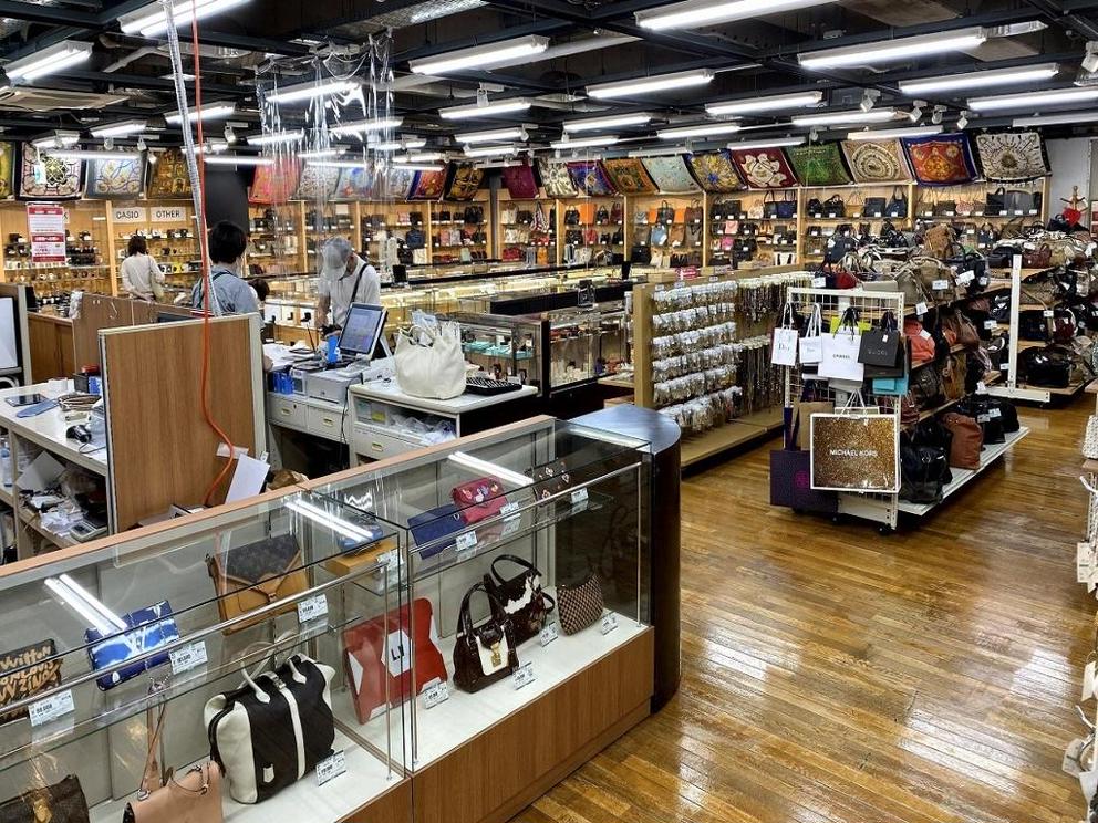 オフハウス八王子大和田店 中古品の買取 販売ならハードオフ 楽器 家電 家具など取扱商品多数のリサイクルショップ